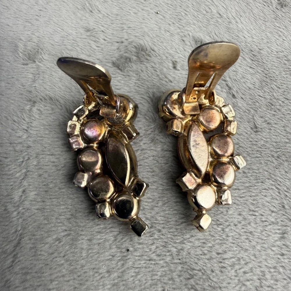 Vintage Weiss Rhinestone Brooch Clip On Earrings‎ Pink Signed